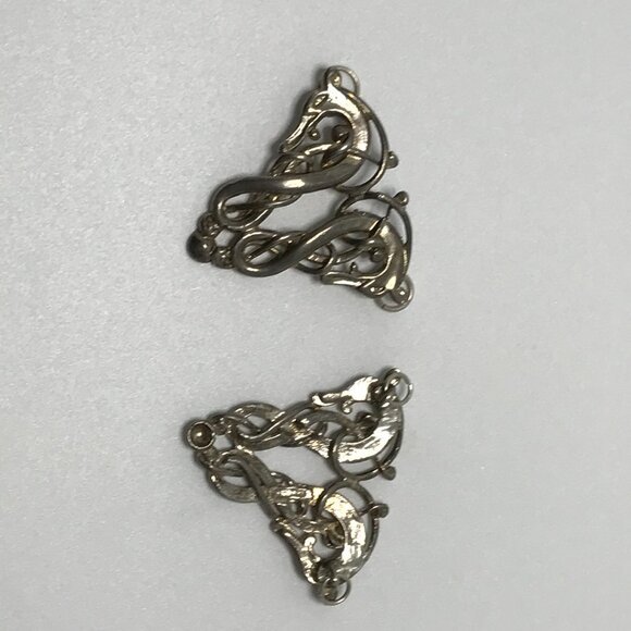 Sterling Silver Two Head Celtic Horse Pendant - Picture 8 of 16